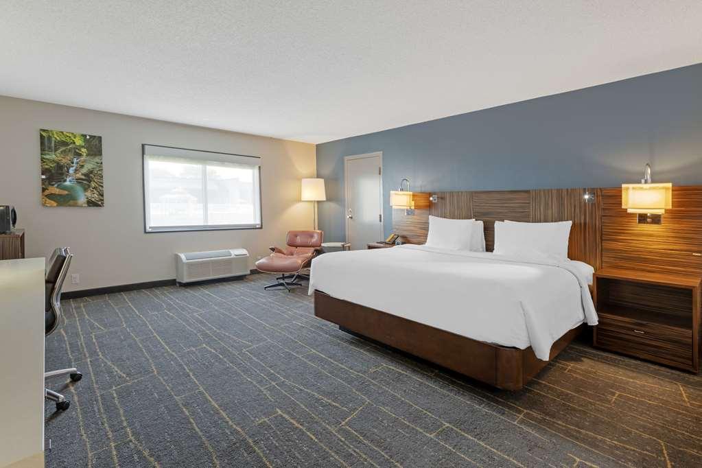 The Lux Hotel & Conference Center, Ascend Hotel Collection ウォータールー 部屋 写真